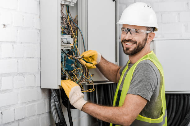 Best Licensed Electrician  in Peabody, MA